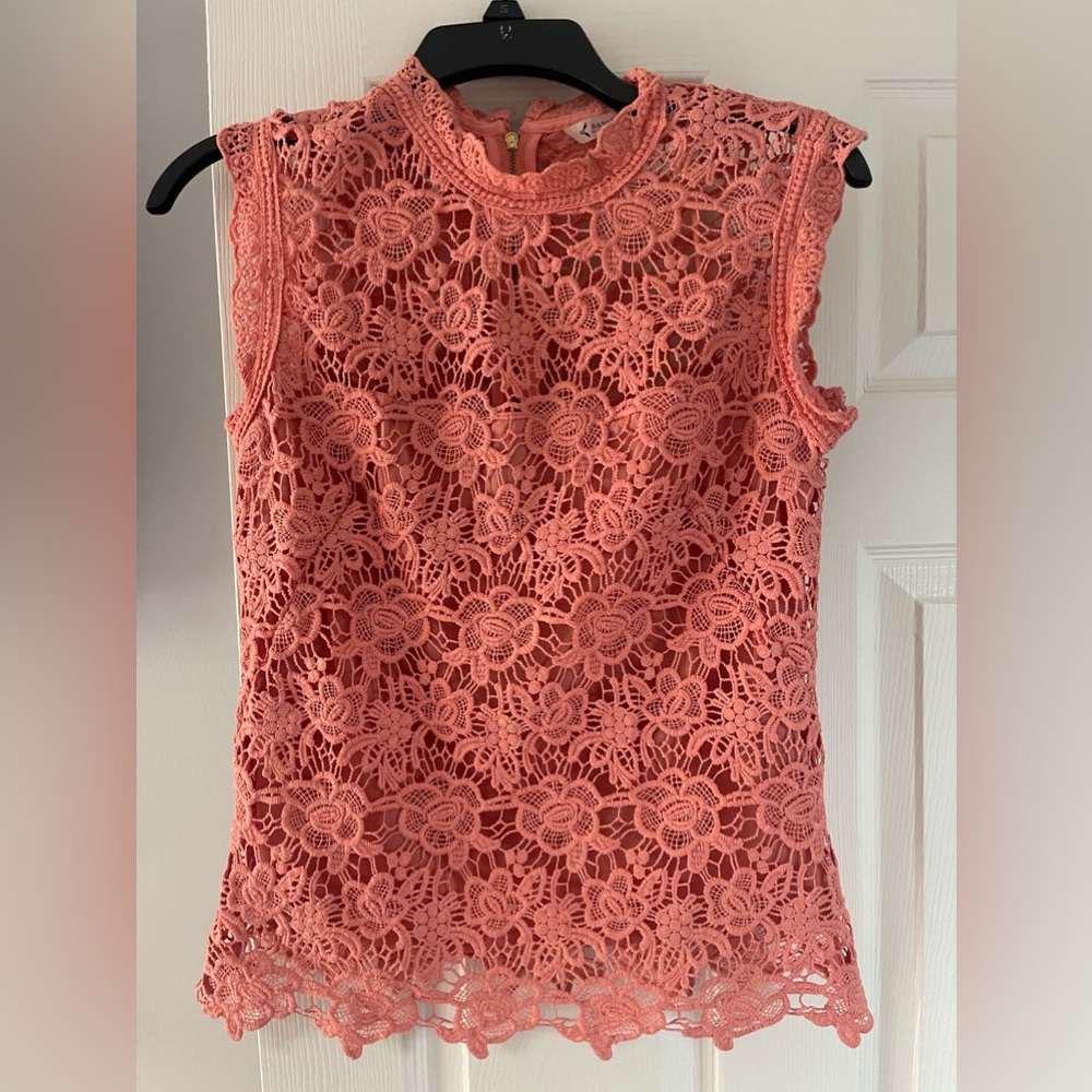NANETTE NANETTE LEPORE
Sleeveless Lace Top